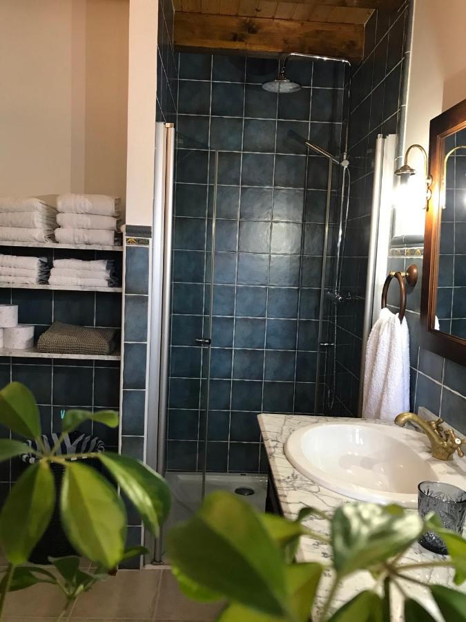 Vitori'S House Tourist Accommodation Ahedo エクステリア 写真
